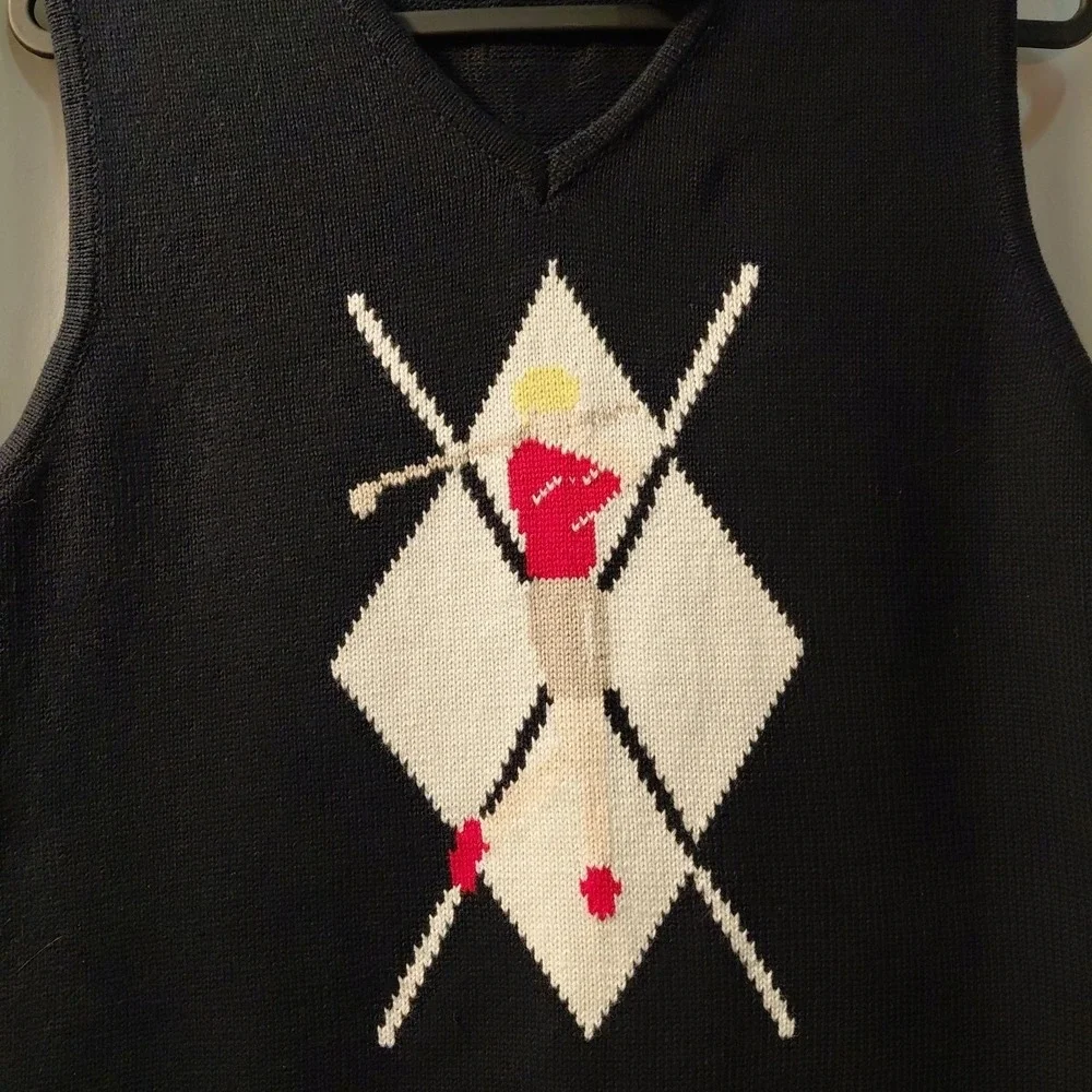 Vintage Liz Sweater Vest Women's M  Golf Scene Knitted Scene V-Neck Retro Preppy